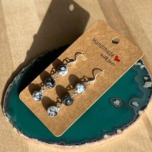 Terra Haze Dangle Earrings 🩶🖤🩶